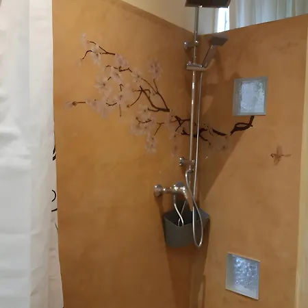 La Belle Gabarre 住宿加早餐酒店 Groléjac