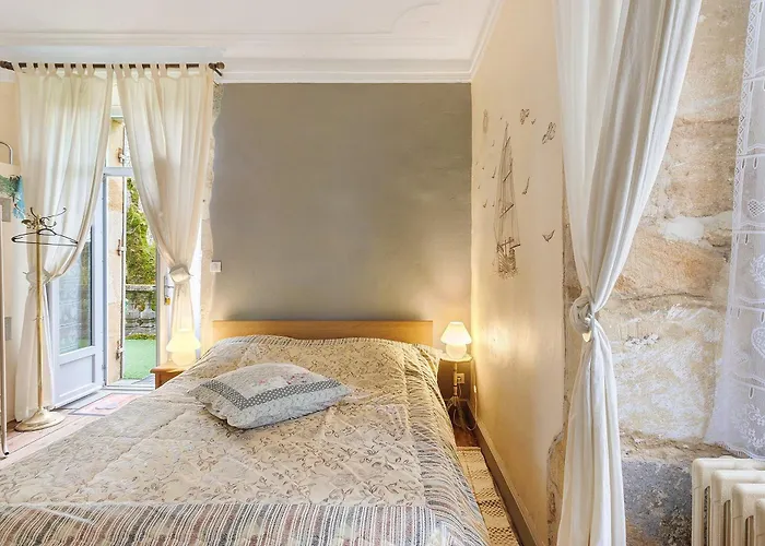 Bed and breakfast La Belle Gabarre 3*